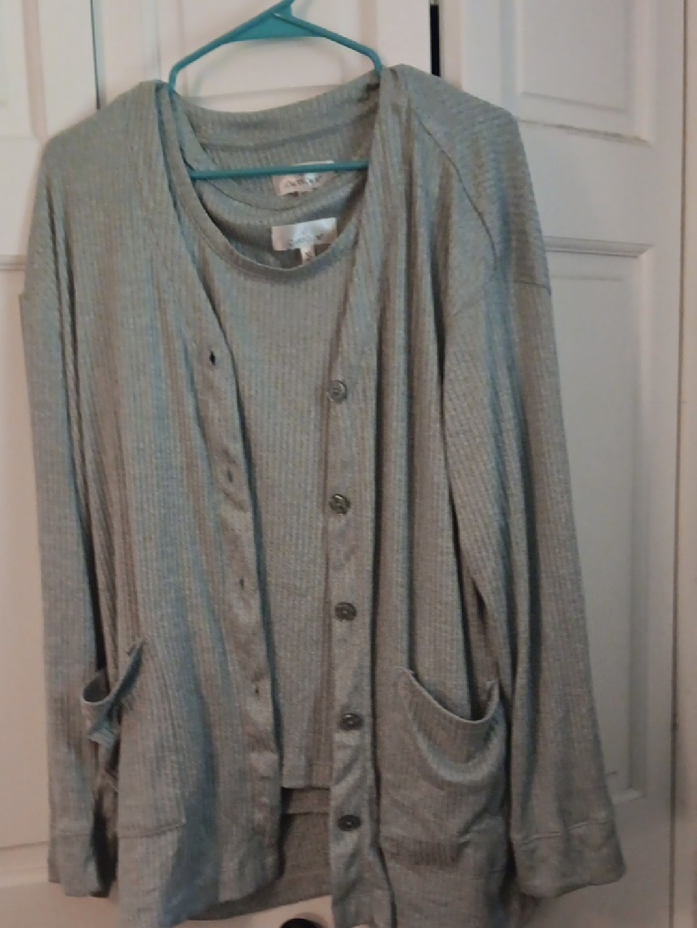 Cuddl Duds Light Gray Ribbed Button Cardigan with Matching Tank